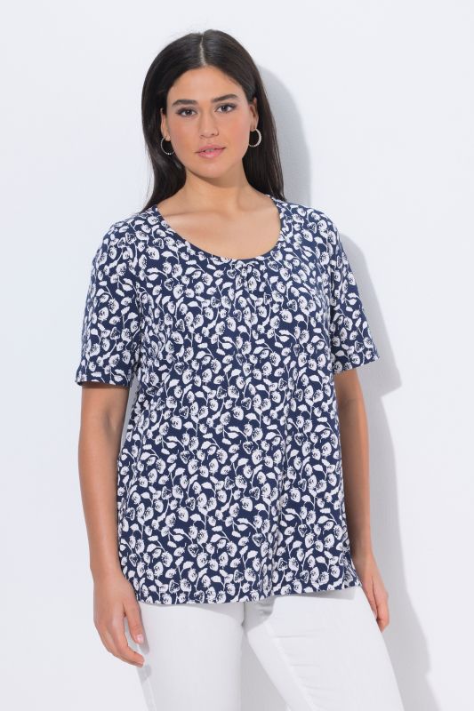 Strawberry Print Short Sleeve Scoop Neck Tee