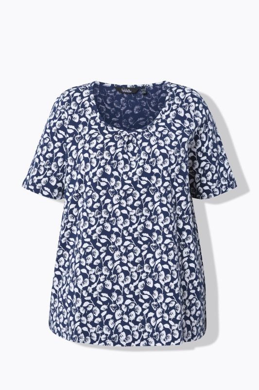 Strawberry Print Short Sleeve Scoop Neck Tee