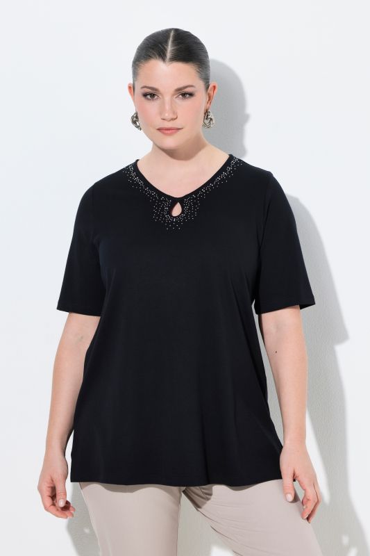 Блуза с камъчета