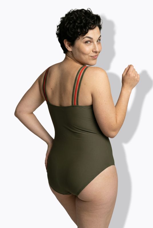 Бански с бохо райета