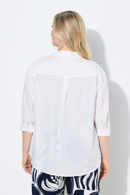 Риза разкроена с яка