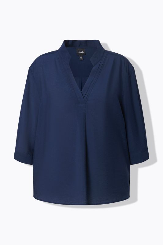 Риза разкроена с яка