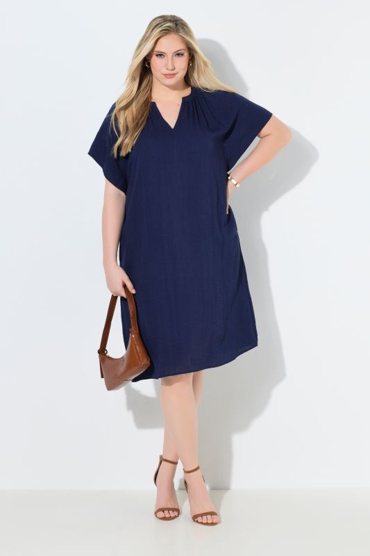 Рокля ленена с джобове