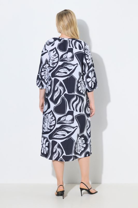 Рокля с графичен тропически принт