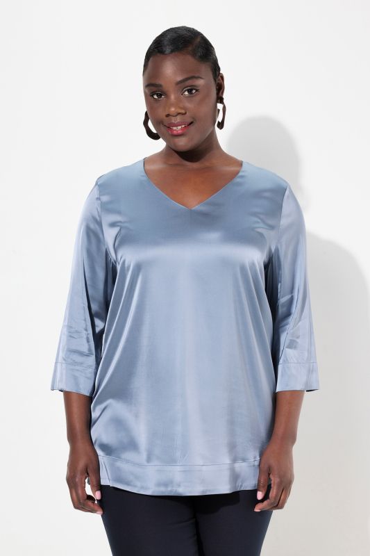 3/4 Sleeve Satin V-Neck Blouse