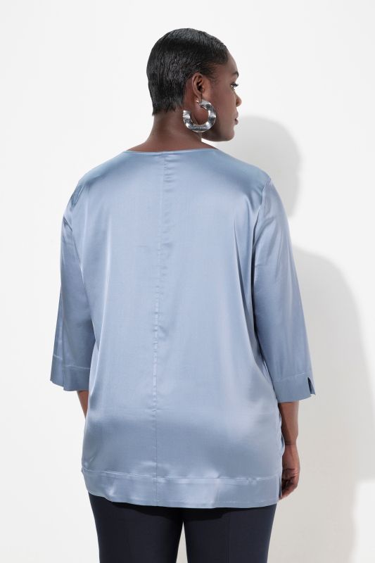 3/4 Sleeve Satin V-Neck Blouse