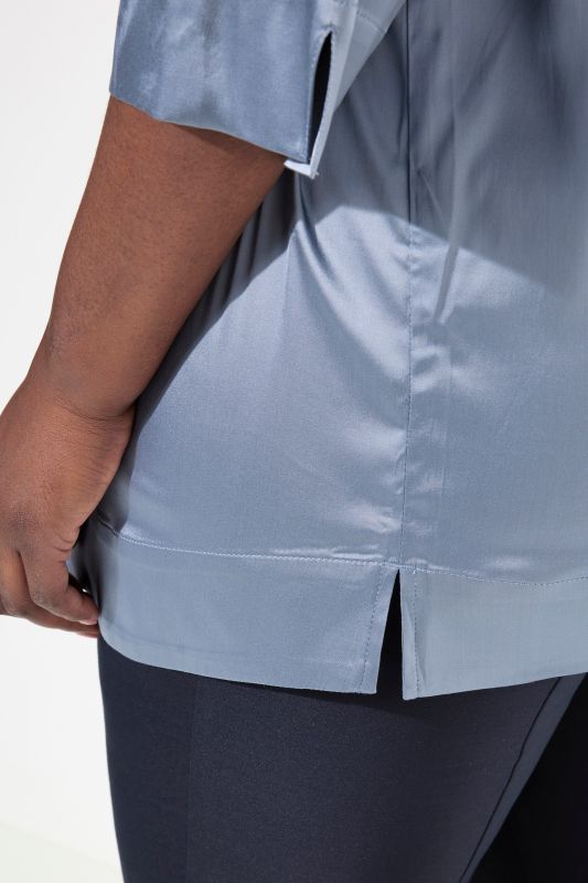 3/4 Sleeve Satin V-Neck Blouse