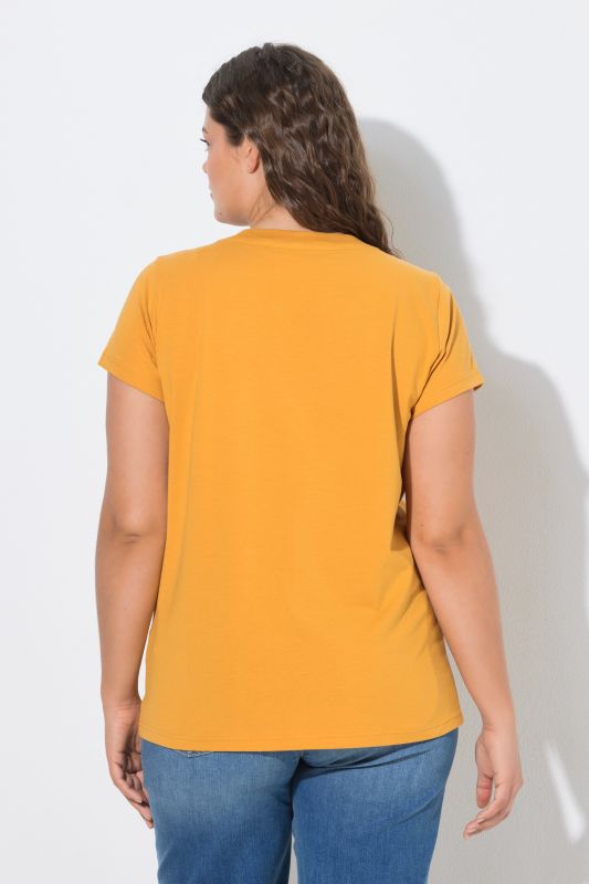 V-Neck Short Sleeve Tee