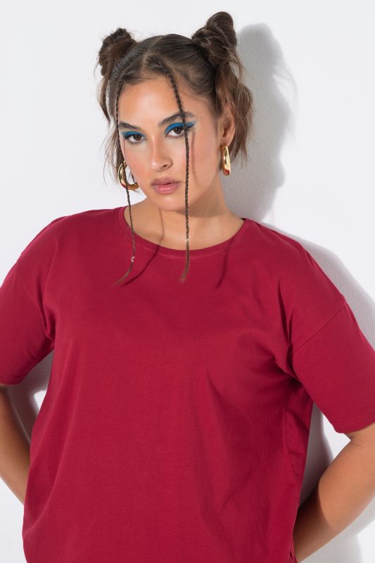 Round Neck Short Sleeve Relaxed Fit Cotton Tee