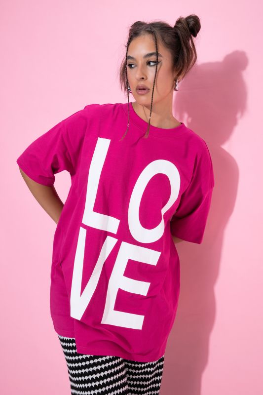 LOVE Short Sleeve Graphic Tee
