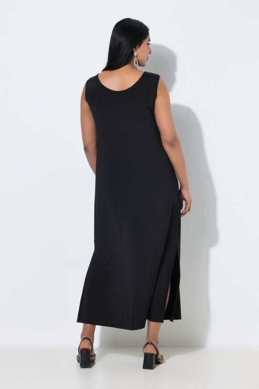 Sleeveless Stretch Knit V-Neck Dress