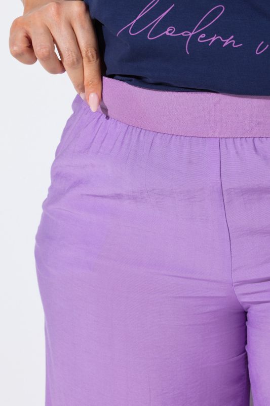 Textured Elastic Waist Pants